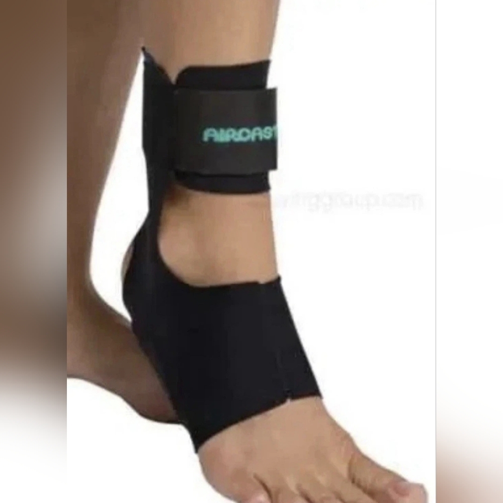 Aircast Airheel Ankle Support Brace Stabilizer - Medium - REF 09AM Black. New.